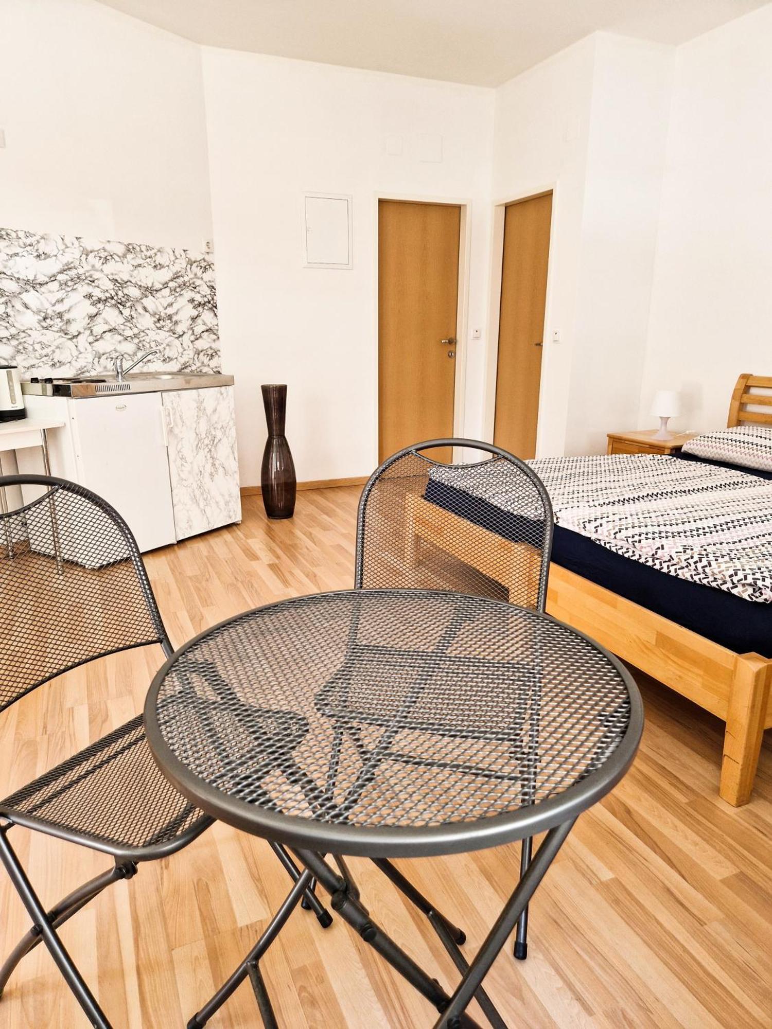 Youth Hostel Service Vienna Exterior photo